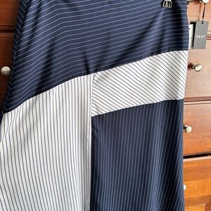 DKNY Navy and White Patterned Skirt